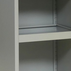 Vista general del estante para armario de seguridad Long. 92 cm Alt. 10 cm
